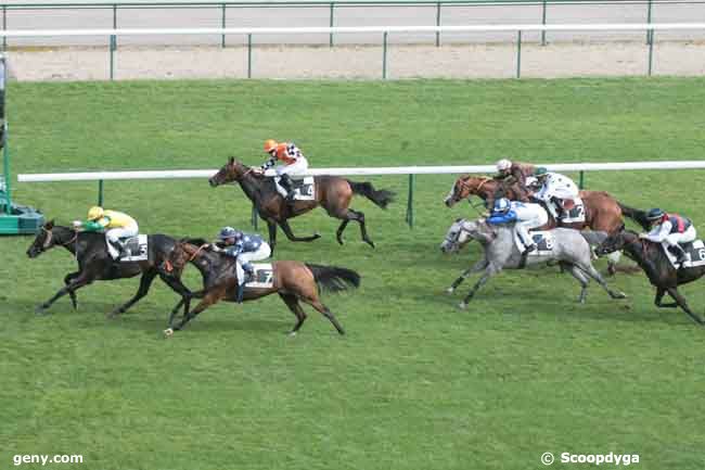 04/09/2011 - ParisLongchamp - Prix de la Croix Catelan : Arrivée