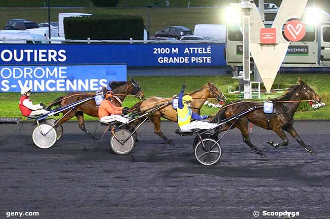 06/02/2022 - Vincennes - Prix de Moutiers : Arrivée