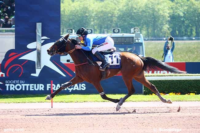 11/05/2024 - Caen - Prix Pierre Gamare - Etrier 3 Ans Q5 : Arrivée