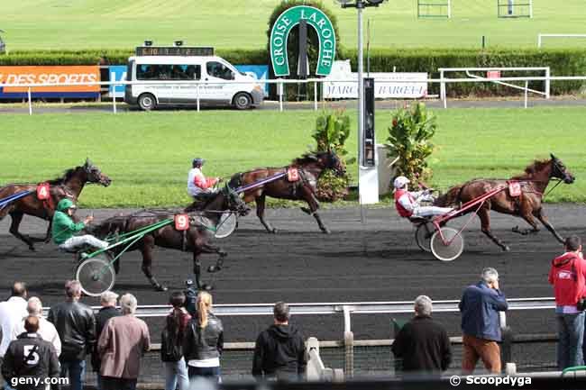 18/09/2013 - Le Croisé-Laroche - Prix de Saint-Omer : Arrivée