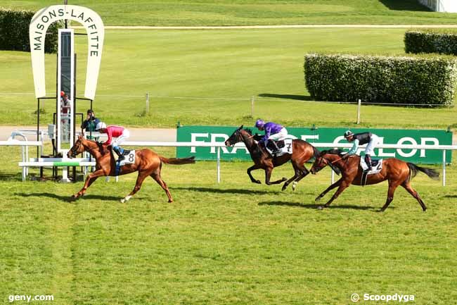 07/05/2016 - Maisons-Laffitte - Prix de l'Etoile du Bon Secours : Arrivée