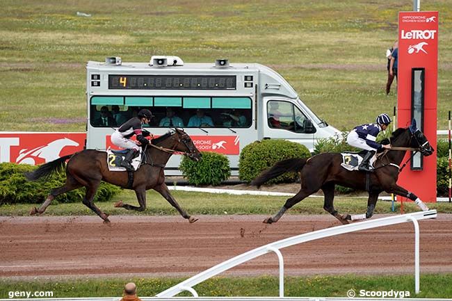 05/07/2023 - Enghien - Prix de la Place du Trocadéro : Arrivée