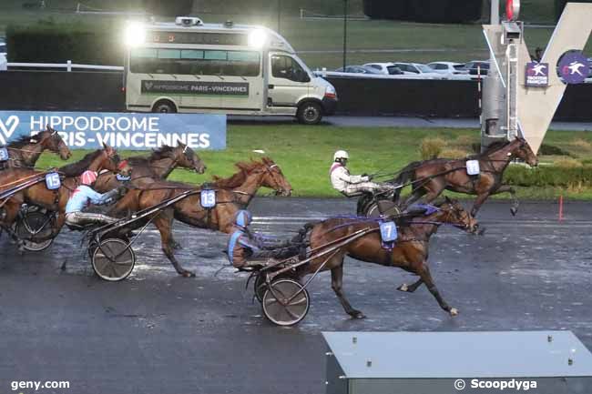 10/02/2024 - Vincennes - Prix de Verneuil : Arrivée