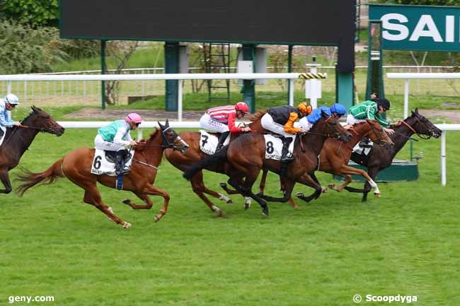 20/05/2024 - Saint-Cloud - Prix la Belle II : Arrivée