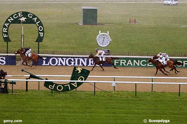 09/02/2016 - Chantilly - Prix du Fond de Vineuil : Arrivée