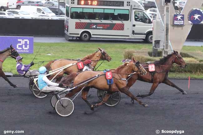 11/02/2024 - Vincennes - Prix 20 Minutes (Prix des Vosges) : Arrivée