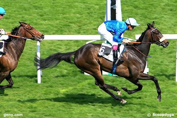 08/04/2011 - Saint-Cloud - Prix Parade d'Amour : Result