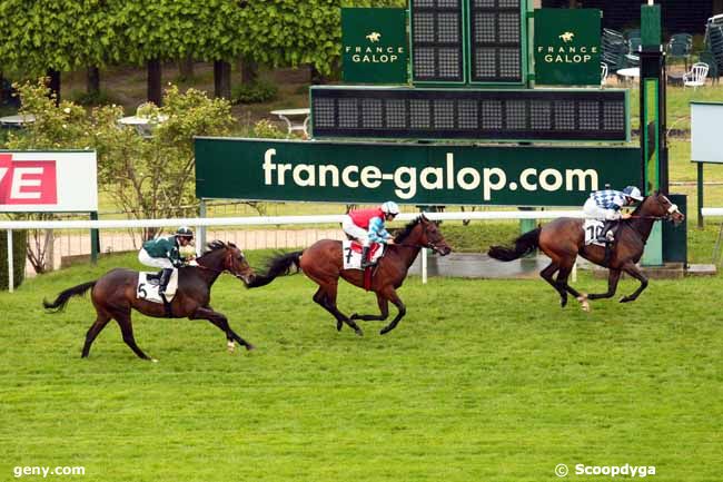 01/05/2014 - Saint-Cloud - Prix la Varende : Arrivée