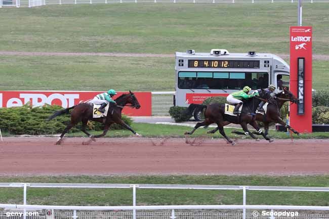 10/10/2022 - Enghien - Prix du Jardin du Luxembourg : Arrivée