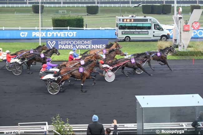 30/01/2023 - Vincennes - Prix d'Yvetot : Arrivée