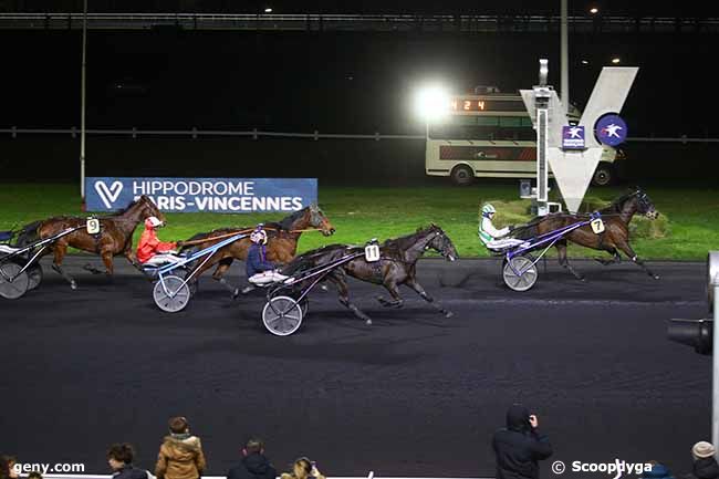 31/12/2023 - Vincennes - Prix de Pithiviers : Arrivée