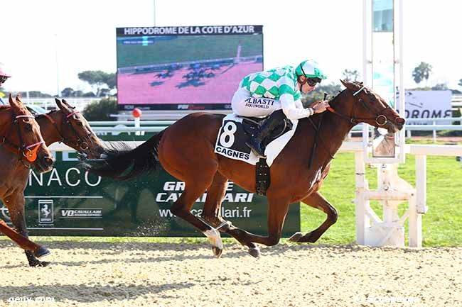 07/02/2024 - Cagnes-sur-Mer - Prix des Issambres : Arrivée