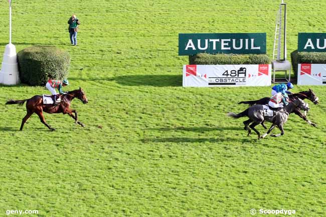 05/11/2017 - Auteuil - Prix Maurice Gillois - Grand Steeple-Chase des 4 ans : Arrivée