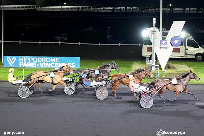 12/01/2025 - Vincennes - Prix de Ribérac : Arrivée