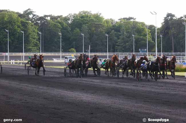 27/06/2025 - Vincennes - Prix Eva : Arrivée