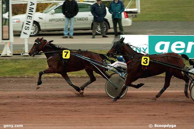 09/03/2011 - Amiens - Prix des Lilas : Ankunft