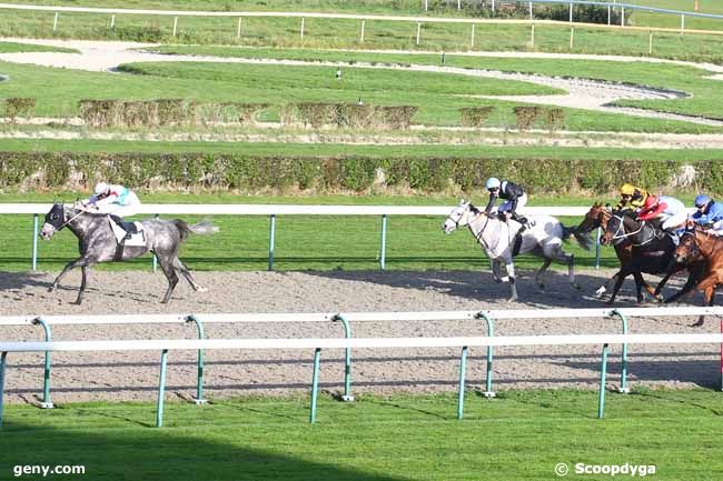 17/11/2021 - Deauville - Prix des Cognassiers : Arrivée