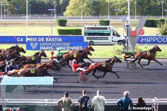 08/09/2022 - Vincennes - Prix de Bastia : Arrivée