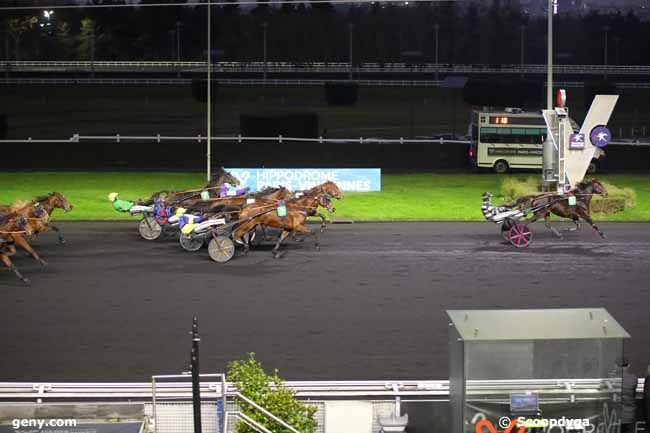 11/12/2024 - Vincennes - Prix de Domfront : Arrivée