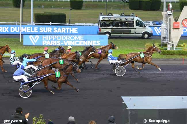 28/12/2021 - Vincennes - Prix du Mêle-sur-Sarthe : Arrivée