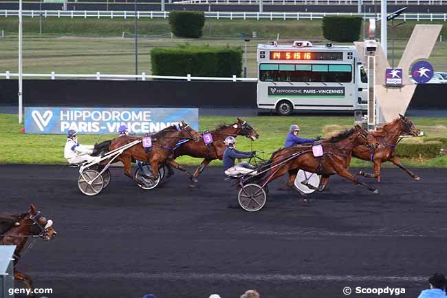 30/01/2024 - Vincennes - Prix d'Yvetot : Arrivée