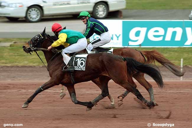 09/03/2011 - Amiens - Prix des Perce-Neige : Arrivée