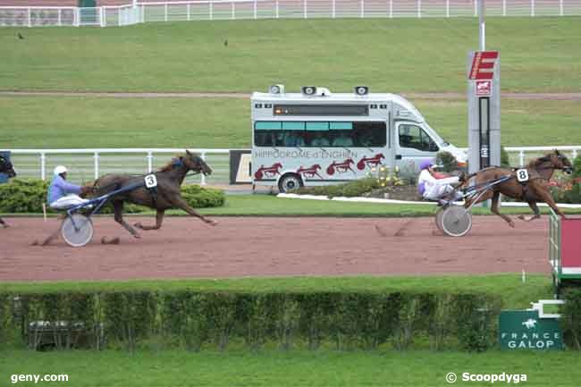 13/08/2011 - Enghien - Prix de la Côte d'Or : Ankunft