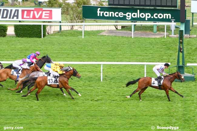 08/04/2014 - Saint-Cloud - Prix des Rouges Terres : Arrivée