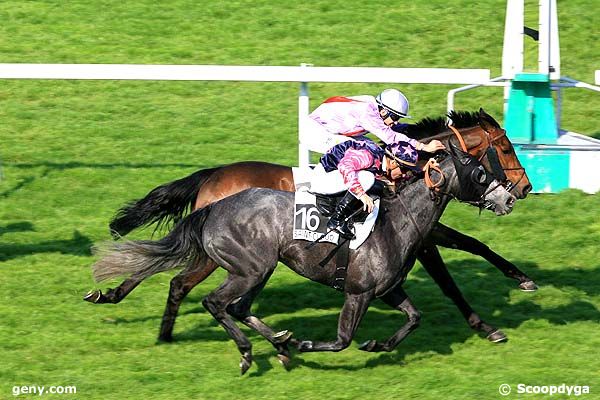 08/04/2011 - Saint-Cloud - Prix de Bastillac : Arrivée