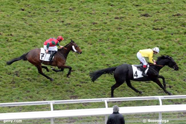 10/04/2013 - Auteuil - Prix Le Hon : Arrivée