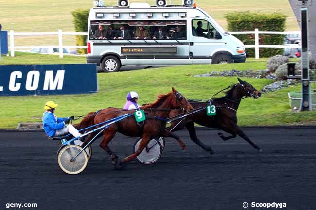 17/12/2013 - Vincennes - Prix des Hortensias (gr A) : Arrivée