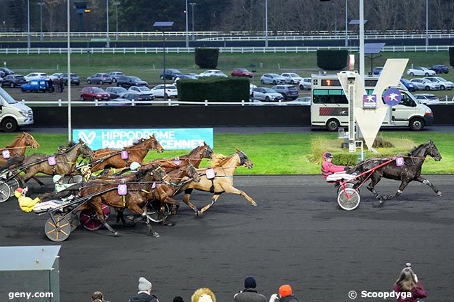 12/01/2025 - Vincennes - Prix du Jura : Arrivée