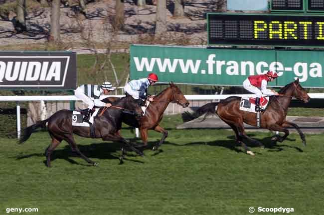 07/03/2011 - Saint-Cloud - Prix Calandria : Arrivée