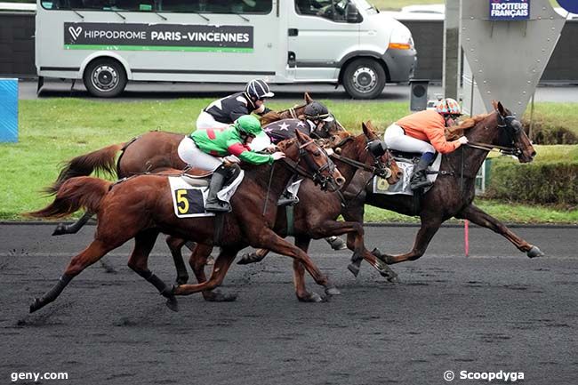 24/12/2024 - Vincennes - Prix de Fos-sur-Mer : Result