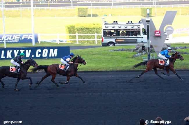 17/12/2013 - Vincennes - Prix de Massiac : Result