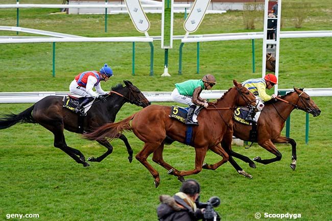 13/03/2022 - Compiègne - Prix d'Autreches : Arrivée