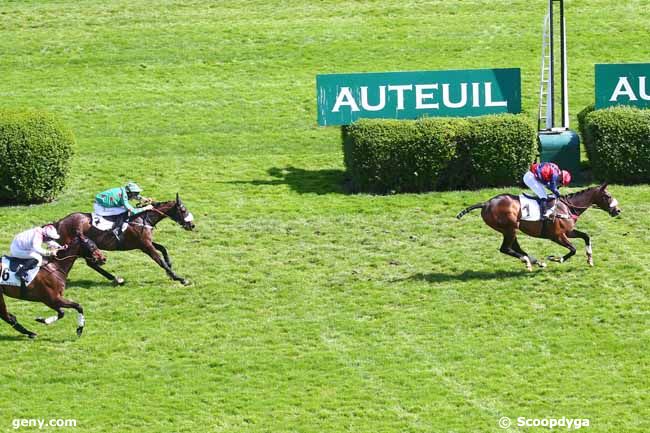 14/04/2022 - Auteuil - Prix du Barry : Arrivée