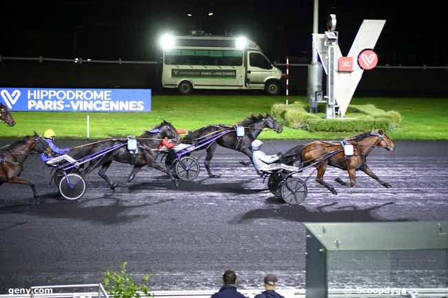 09/11/2023 - Vincennes - Prix de Vaumas : Ankunft