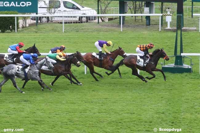 19/04/2024 - Saint-Cloud - Prix d'Estruval : Result