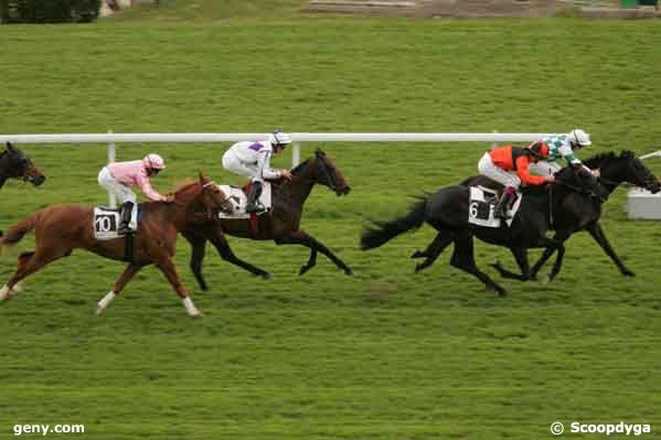 11/04/2008 - Saint-Cloud - Prix de Pépinvast : Arrivée