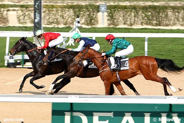 24/03/2011 - Deauville - Prix du Dun : Arrivée