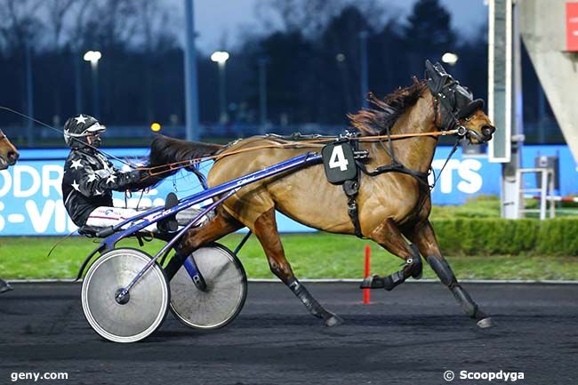 21/12/2021 - Vincennes - Prix de Saint-Jean-de-Monts : Arrivée