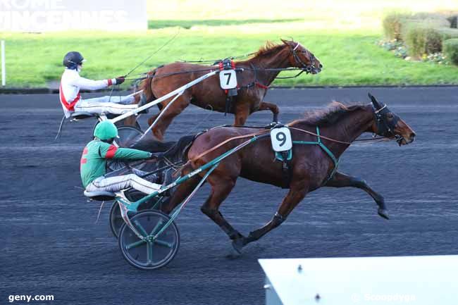 02/12/2024 - Vincennes - Prix de Cresserons : Arrivée