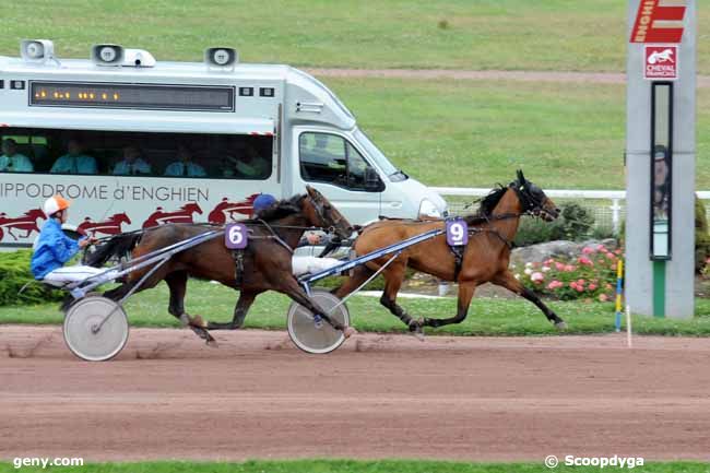 18/08/2010 - Enghien - Prix de la Porte Brunet : Ankunft