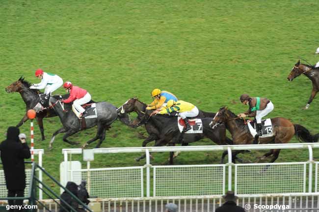 12/11/2010 - Maisons-Laffitte - Prix de Noisy-le-Roi : Ankunft