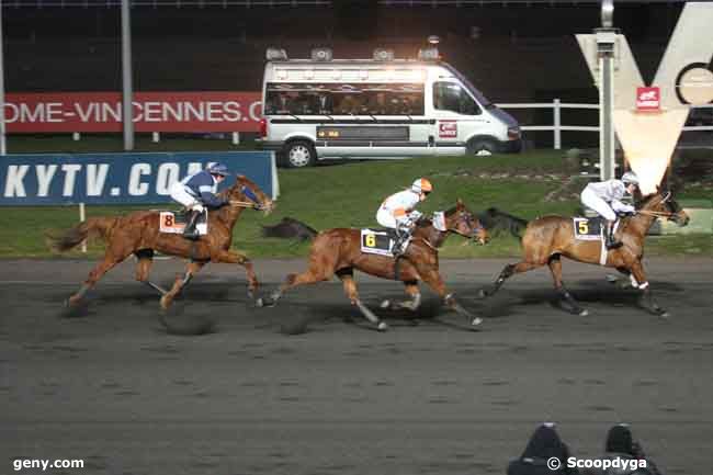 02/02/2012 - Vincennes - Prix de Calais : Arrivée