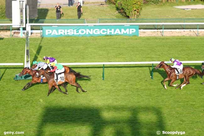 12/06/2025 - ParisLongchamp - Prix de la Ville du Touquet-Paris-Plage (Prix de l'Ile de la Cité) : Arrivée