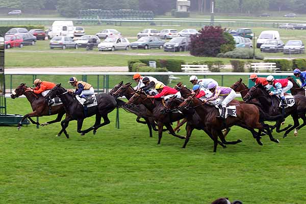 07/06/2007 - ParisLongchamp - Prix Mogador : Ankunft