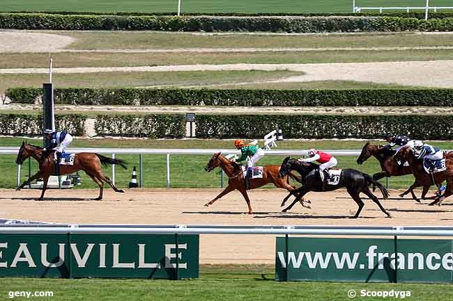 10/07/2010 - Deauville - Prix des Eclos : Arrivée