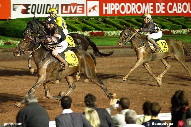 14/08/2015 - Cabourg - Prix des Jasmins (gr A) : Ankunft